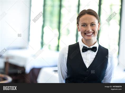 waitress pictures|60,900+ Waitress Stock Photos, Pictures & Royalty.